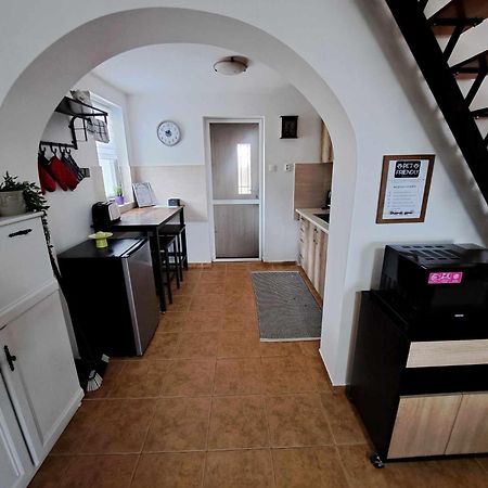 Grapeline Guesthouse Chotin Екстер'єр фото