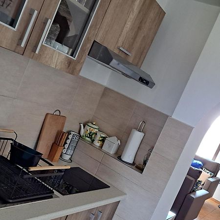 Grapeline Guesthouse Chotin Екстер'єр фото
