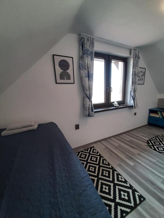 Grapeline Guesthouse Chotin Екстер'єр фото